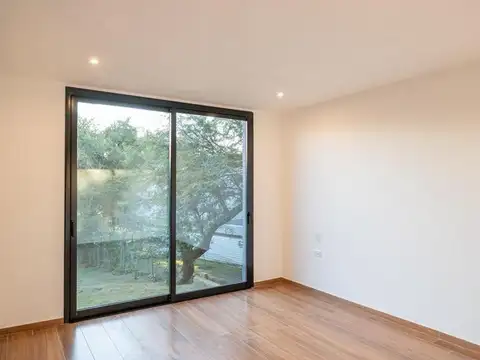 Casa 7 ambientes con 3 baños