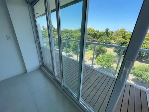 Departamento en Venta en Parque Centenario, USD 179.000