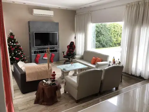 Casa en Venta en Guernica, USD 430.000