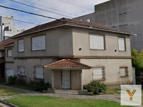 Casa en Alquiler Temporal con 1 cochera