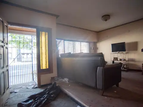 Depto Tipo Casa 5 ambientes con 1 baño