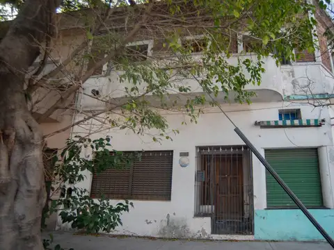 Depto Tipo Casa en Venta de 4 dormitorios