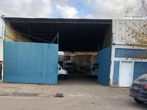 Galpón en Venta en Villa Nueva de Guaymallen, Guaymallén