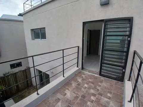 CASA 4 AMBIENTES VENTA MUÑIZ - APTO CRÉDITO