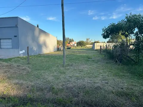 Terreno en Venta 46  mts Fondo