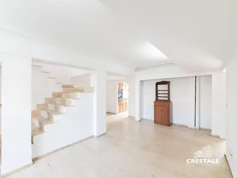 Venta / permuta | Casa 4 dormitorios en Echesortu | Rosario.