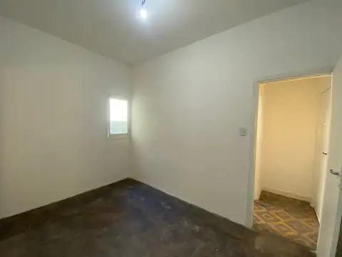 Depto Tipo Casa 2 ambientes con 1 baño
