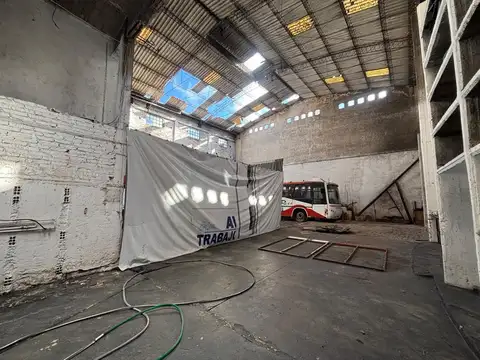 Depósito en Sarandi