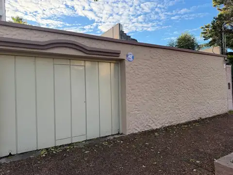 Casa en Venta en Muñiz, USD 420.000