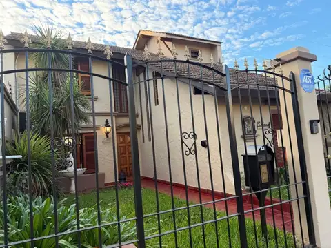Casa en Venta de 4 dormitorios