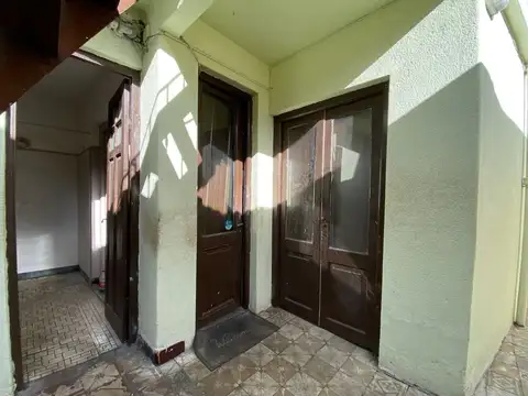 VENTA CASA y dos apartamentos a reciclar Reducto