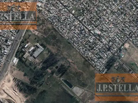 Terreno en Venta 218  mts Frente