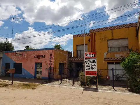 Casa y Locales sobre Av. Mitre. EXCELENTE UBICACION. SAN JOSE. ENTRE RIOS.