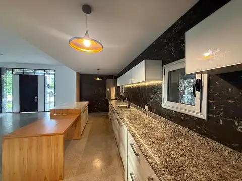 Casa en venta y alquiler en san matias