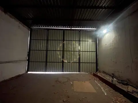 Venta Galpón más Apartamentos c/Renta Neta 7 a 8% Pad. Unico