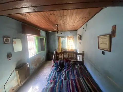 Casa a reciclar o demoler Venta en Villa Elisa