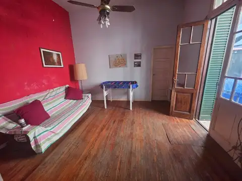 Depto Tipo Casa 4 ambientes con 2 baños