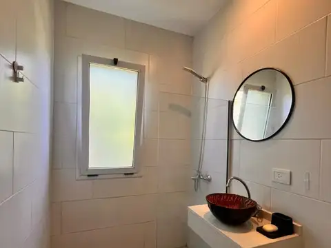 Casa en Alquiler con 1 cochera