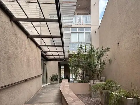 Departamento en Alquiler en Sarmiento, $ 900.000