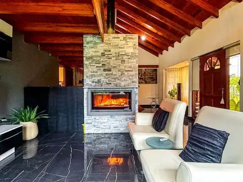 Casa en Alquiler de 3 dormitorios