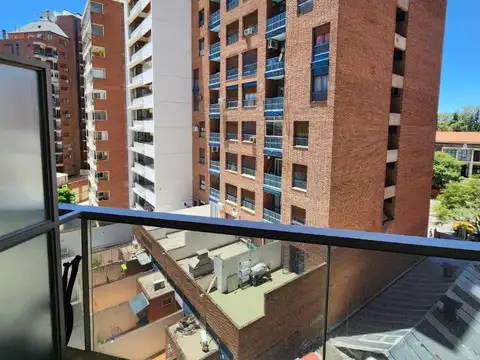 Transito Caceres De Allende 400, Piso 5