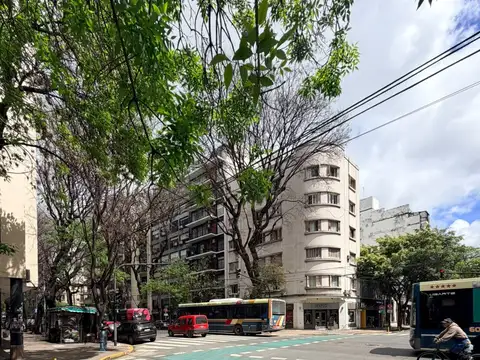 General Lucio Norberto Mansilla 3000