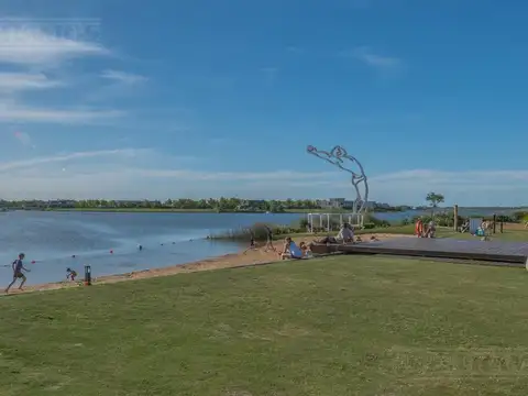 Terreno al lago en venta en el Barrio Muelles, Puertos / Escobar