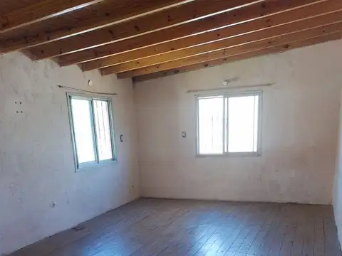 VENTA PROPIEDAD CON RENTA EN DEL VISO C PILETA