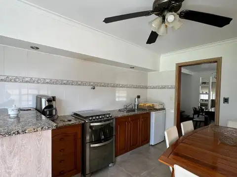 Casa en Venta en Los Pinares, USD 190.000