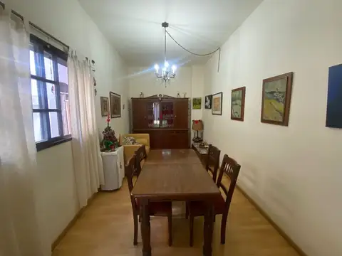 Depto Tipo Casa en Venta con 1 cocheras