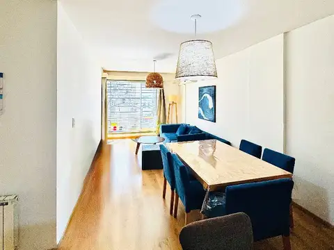 Venta departamento 3 ambientes en Colegiales. Al frente. Con dos baños. Con amenities