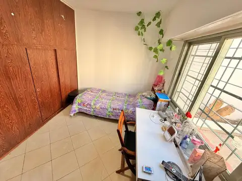 CASA EN VENTA 5 AMB CON COCHERA APTA CREDITO LOMAS