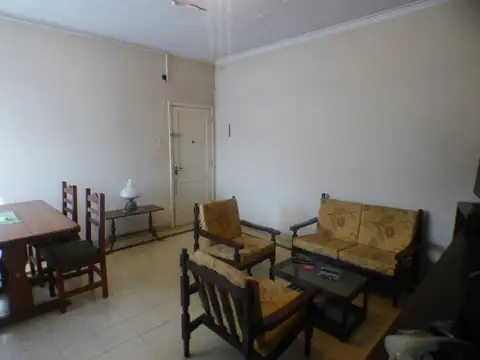 Departamento 4 ambientes con 1 baño