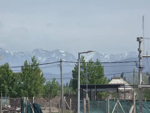 Terreno en Venta 25  mts Fondo