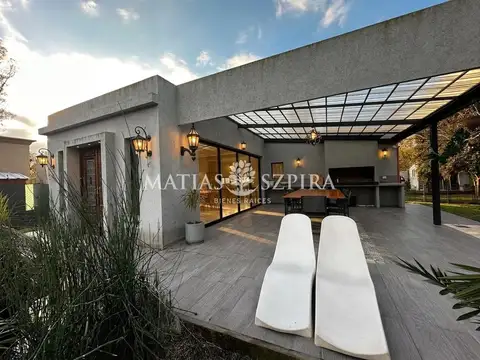 Quinta en Venta en La Reja, USD 98.000