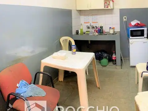 Galpon en Venta 10  mts Frente