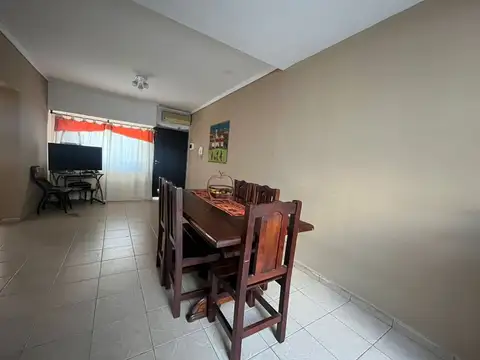 Depto Tipo Casa en Venta en Mataderos, USD 110.000