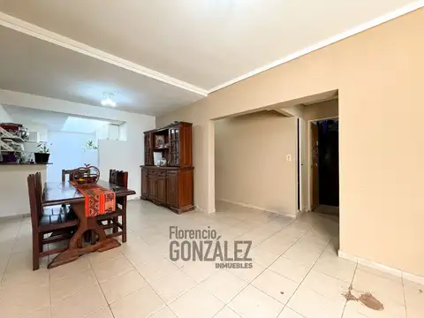 Depto Tipo Casa en Venta de 4 ambientes