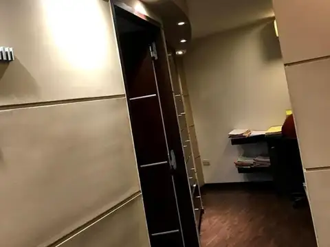 VENTA GRAN OFICINA  - CENTRO