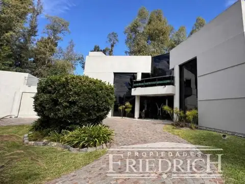 Casa en Venta en Campos De Alvarez, Countries y Barrios Cerrados en Francisco Alvarez