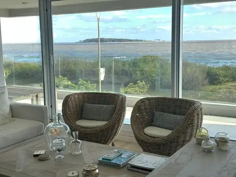 Rambla playa mansa 100