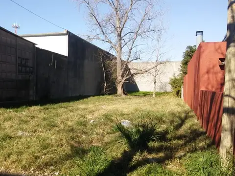 Excelente lote Zona UTN a mts de Bv Roca