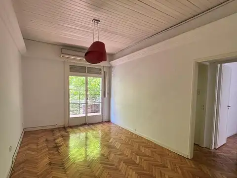 Departamento 3 ambientes con dependencia 72m2 en pleno Villa Crespo! OPORTUNIDAD