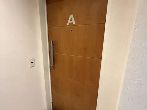 OFICINA | 3 AMBIENTES | COCHERA | EDIFICIO CORPORATIVO | ASCENSOR | VILLA MORRA PILAR