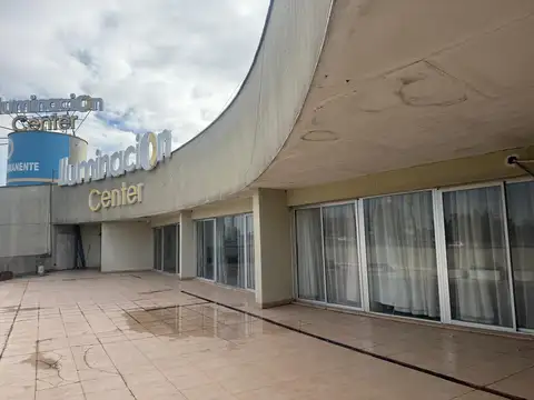 Oficina en Venta con 10 cocheras