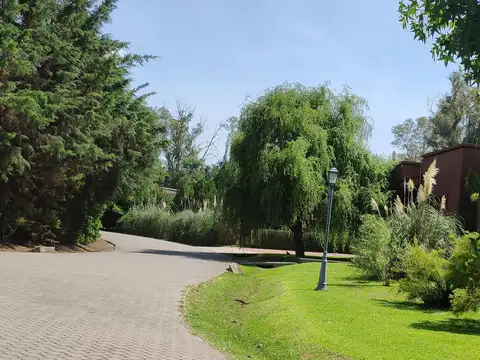 Terreno en Venta en Exaltación de la Cruz, USD 72.000