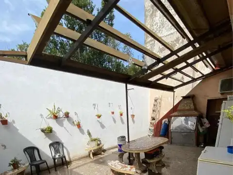 Depto Tipo Casa en Venta de 6 ambientes