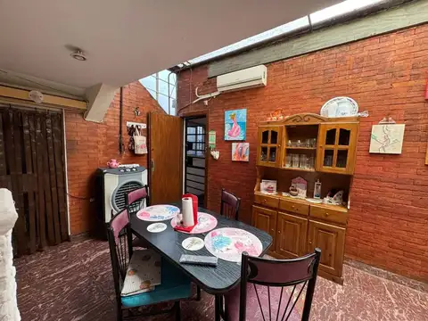 Depto Tipo Casa en Venta 52 años