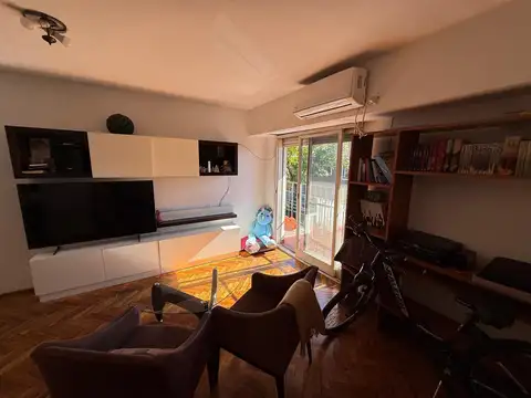 Depto Tipo Casa en Venta en Olivos, USD 147.000