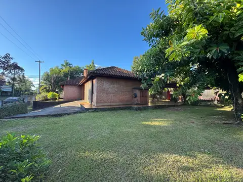 VENTA | IMPORTANTE RESIDENCIA EN ESQUINA – BARRIO TENIS CLUB, OBERÁ